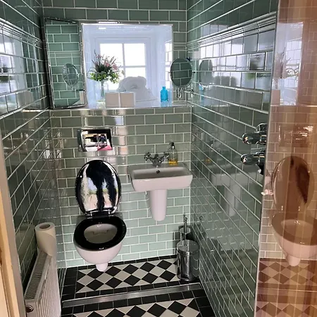 Semesteranläggning (resort) Halyon Village