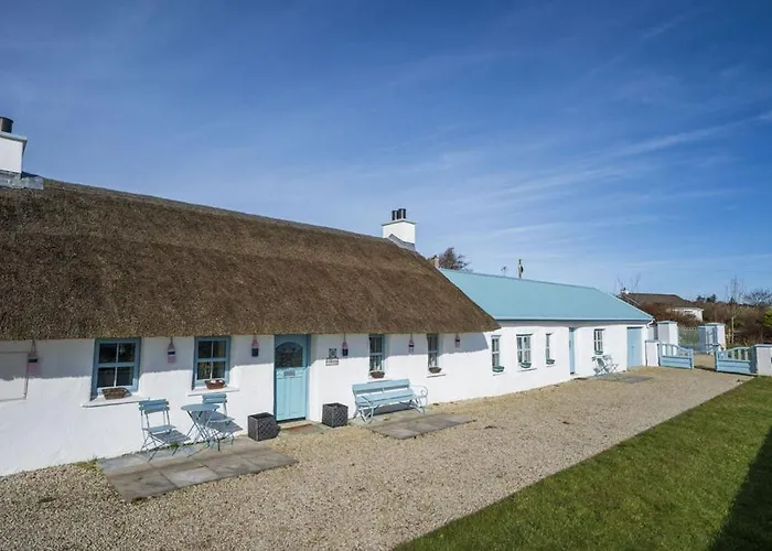 Resort Halyon Village *