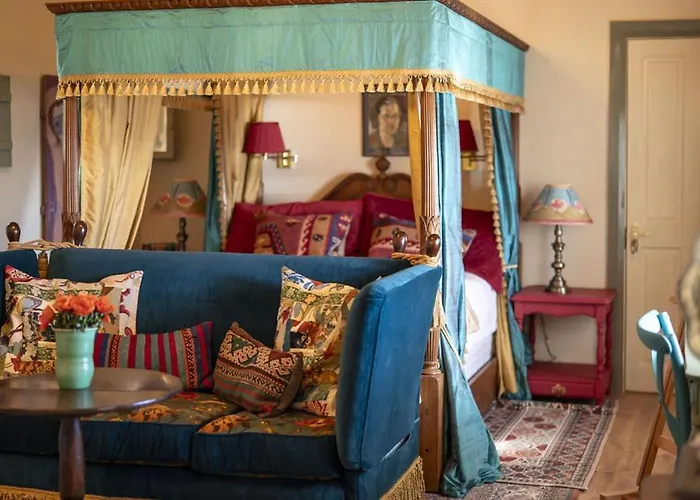 Semesteranläggning (resort) Halyon Village