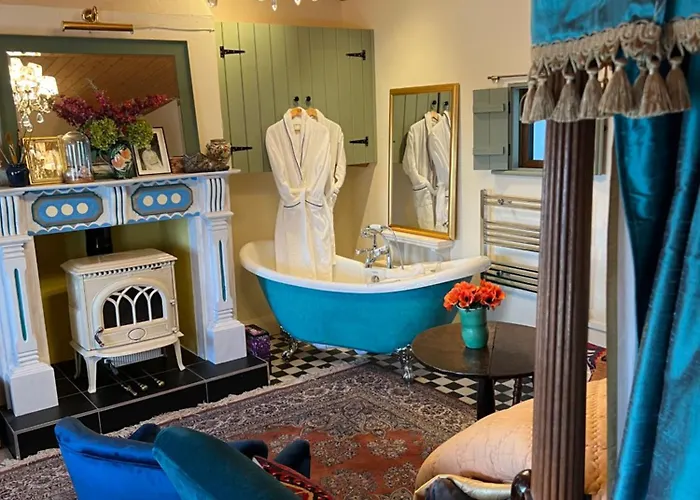 Halyon Village * Greencastle (Donegal)